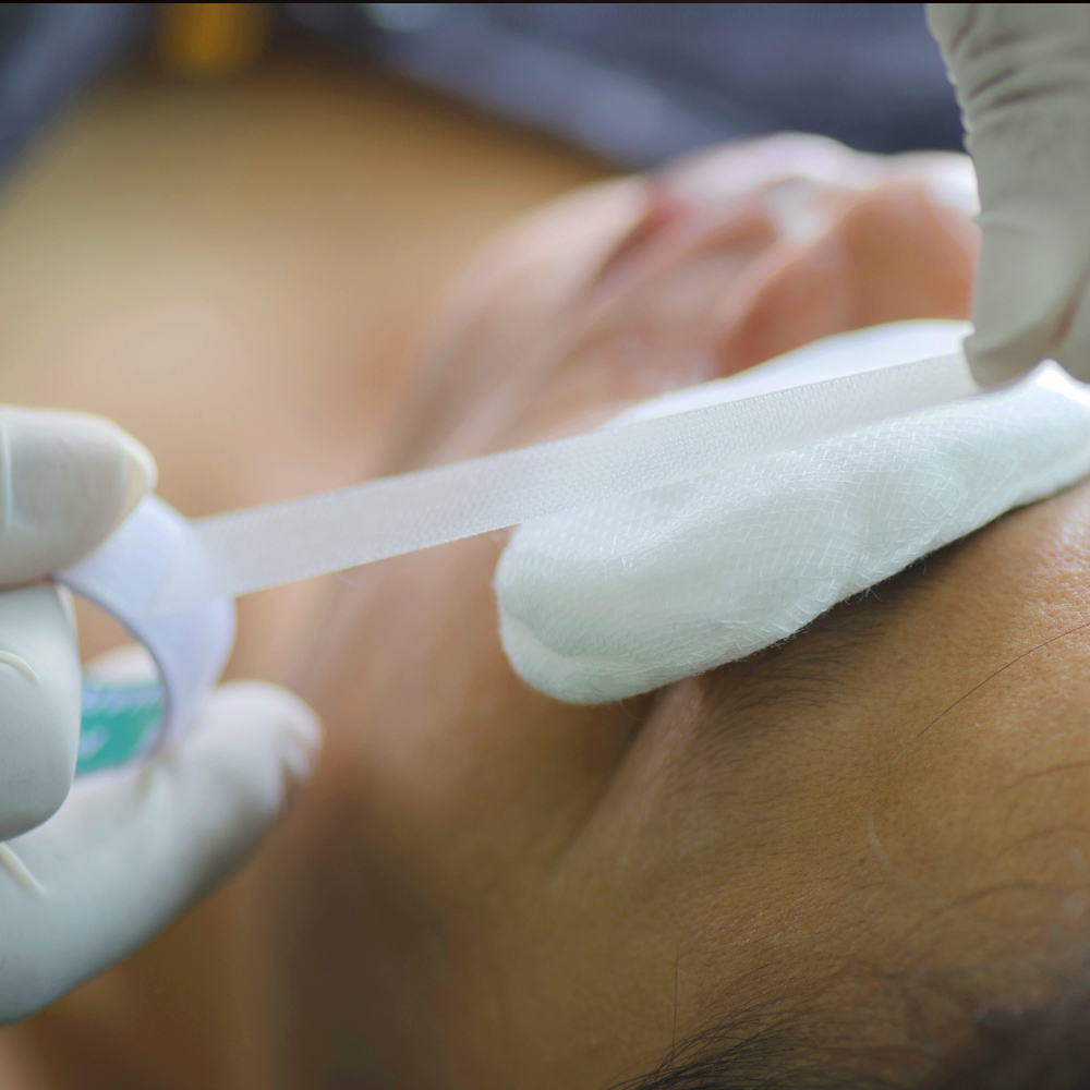 eye emergency treated at Crown Vision Center - Ladue Crossing
